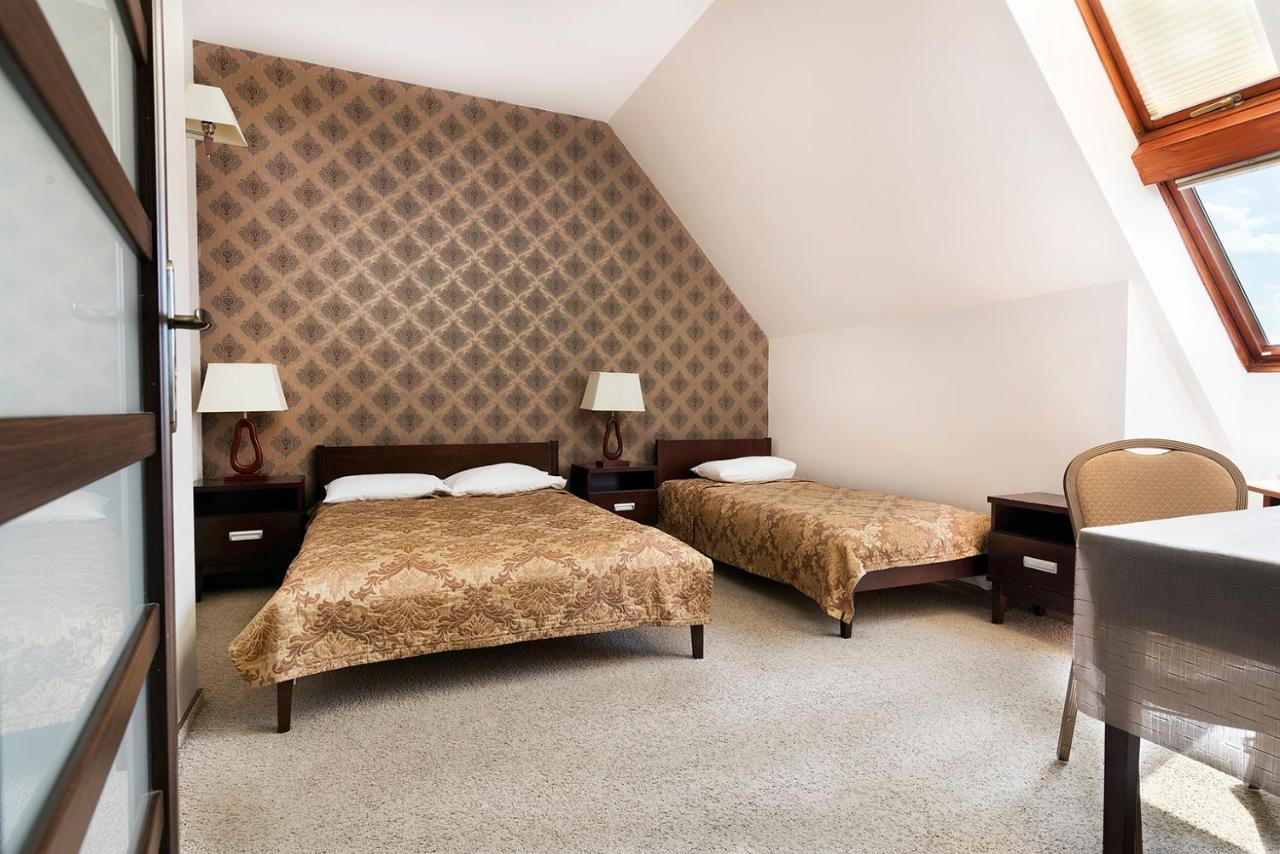 Hotel Pod Kasztanami Lublin Dış mekan fotoğraf