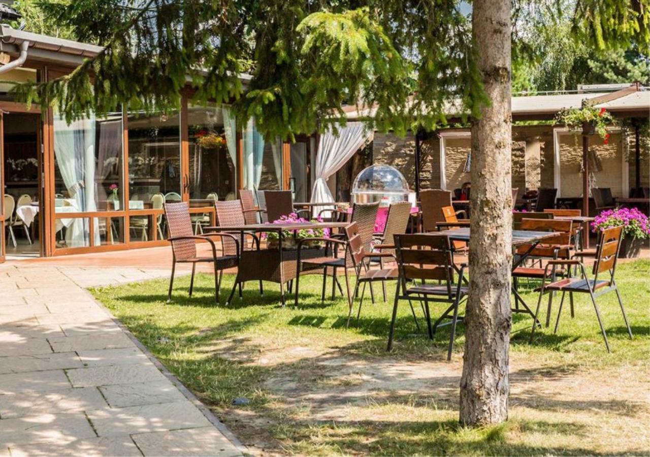 Hotel Pod Kasztanami Lublin Dış mekan fotoğraf